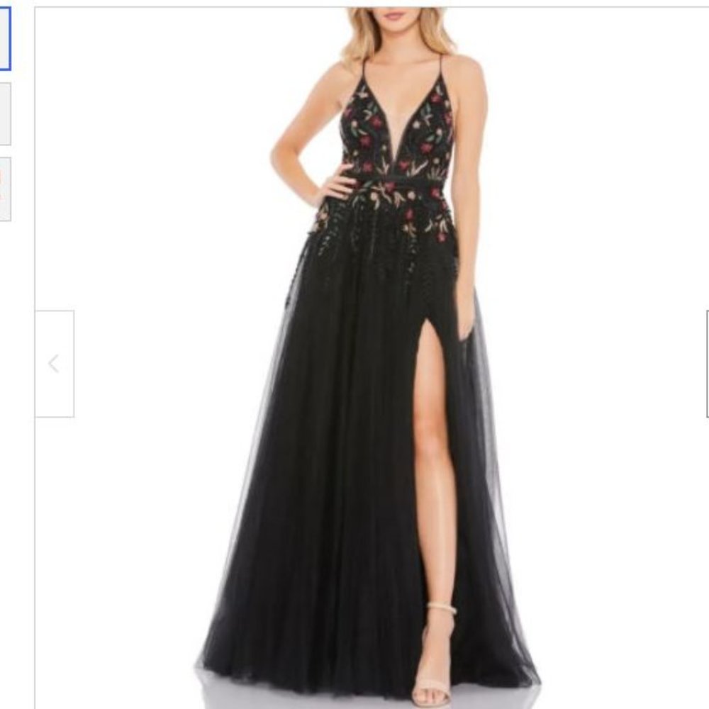 NWOT Mac Duggal Floral Beaded Appliqué Embroidered High Slit Gown Black Size 10